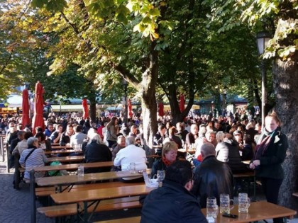 Фото: Biergarten Viktualienmarkt